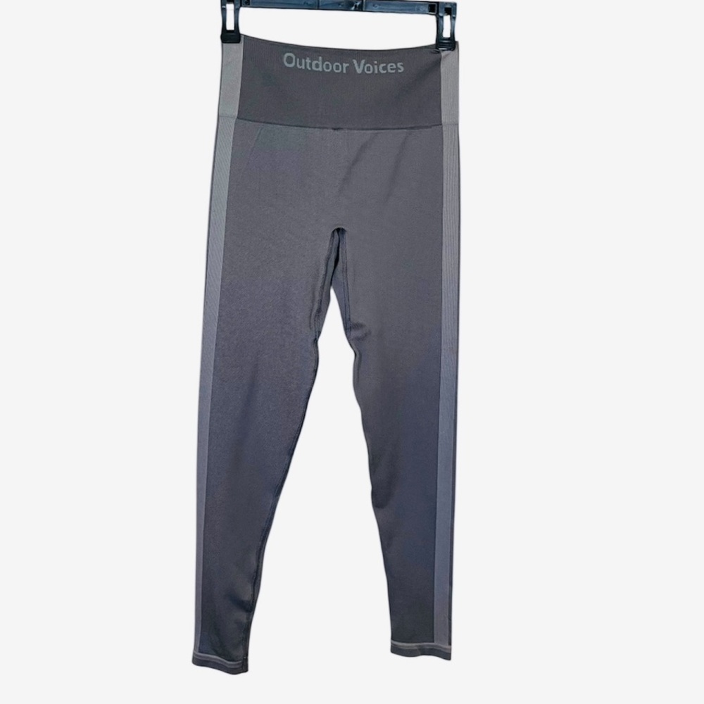 NWT Outdoor Voices Seamless Smooth 7/8 Gray Leggings